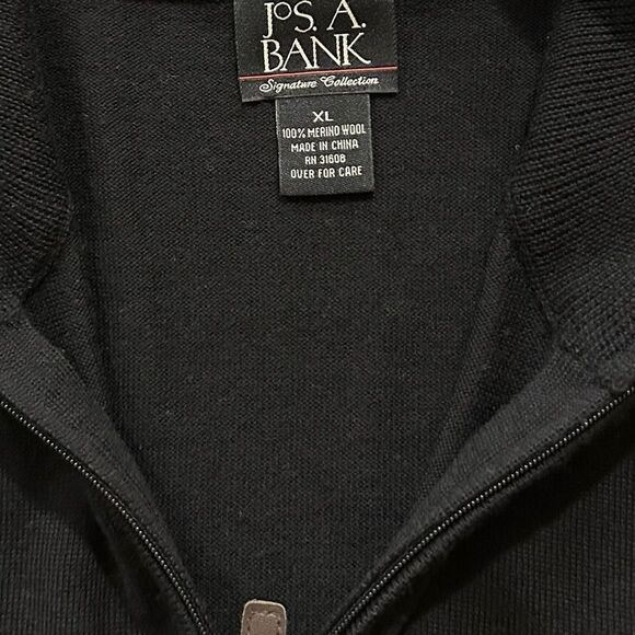 Jos. A. Bank Black 100% Merino Wool Sweater Size XL - Picture 5 of 5